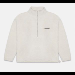 Fear Of God – FOG Essentials Oatmeal Polar Fleece Half Zip Pullover
